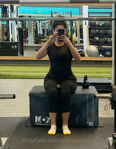 moms onlyfans nude photos