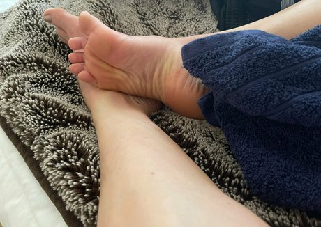 legsfeetrepeat pornstar pretty archive