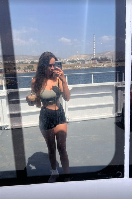 _Cece Rose star beautiful pic