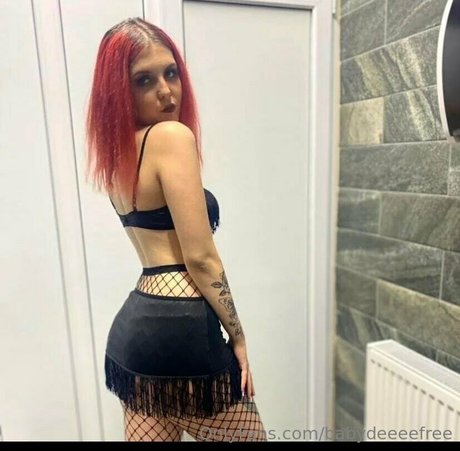 babydeeeefree sex model pics