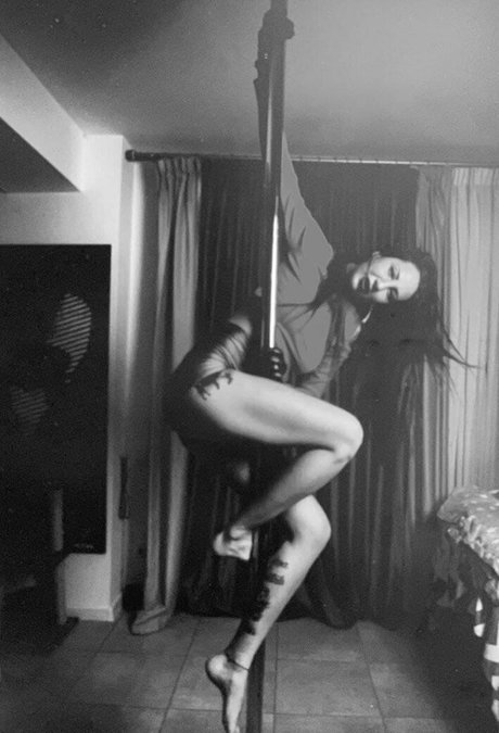 giulsthemilf nudes model galleries