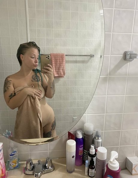 ghostiiexo pornstar pretty photo