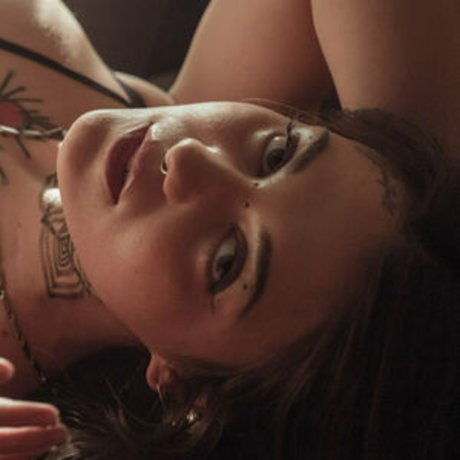 Fanisparks exclusive pornstar pics