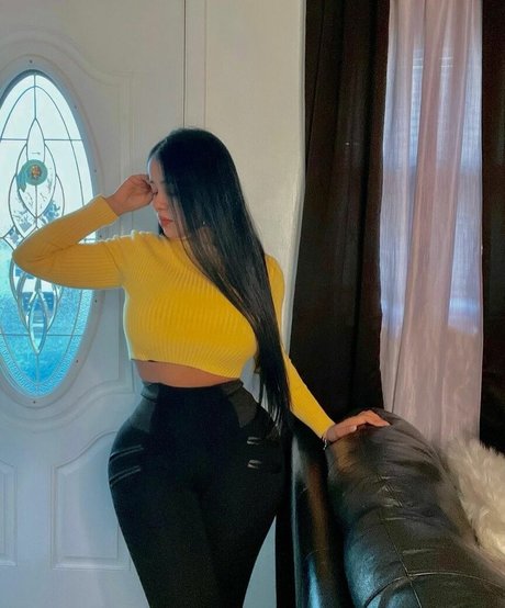 Grey Vlyt erotic pornstar photo