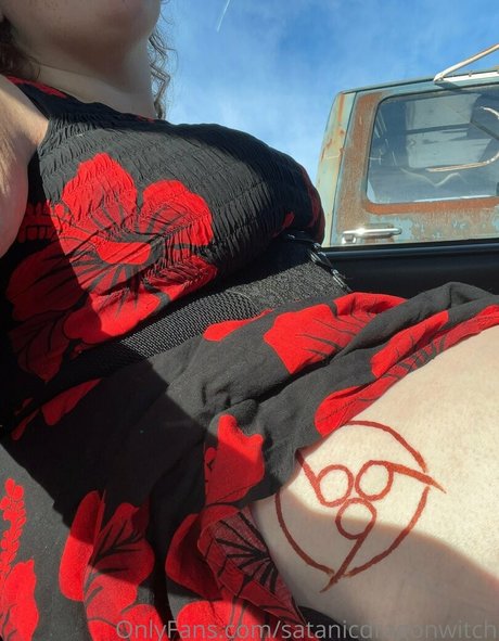 satanicdragonwitch star sexy archive