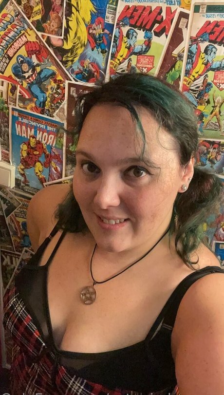 satanicdragonwitch exclusive star image