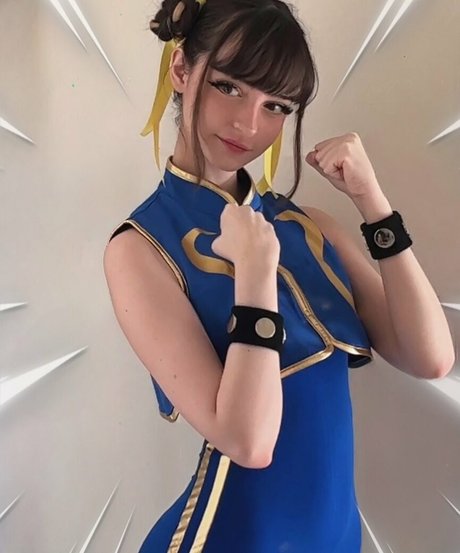 Toxic Tenshi pornstar erotic pictures