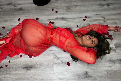 jessicaevedesu sexy star img