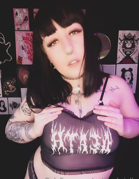 gothgabriella star beautiful pic