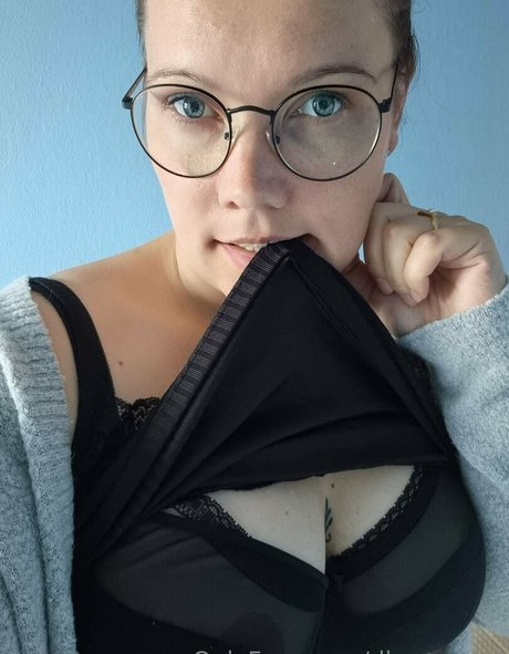 dk sweetie hd actress image