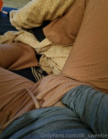 dk sweetie high quality pornstar images