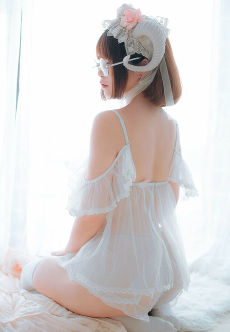 hands onlyfans hot naked pics