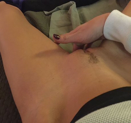 Katie Cassidy model best images