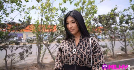 Milky Peru art model images