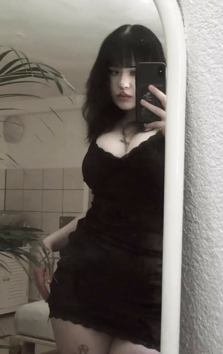 Hellok1ttyslvt sexy actress archive