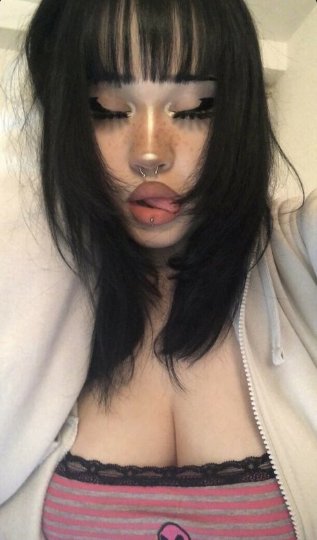 Hellok1ttyslvt porn actress photos