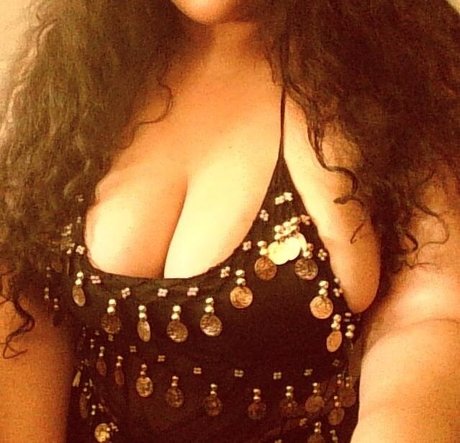 SweetMouthASMR sexy model pictures