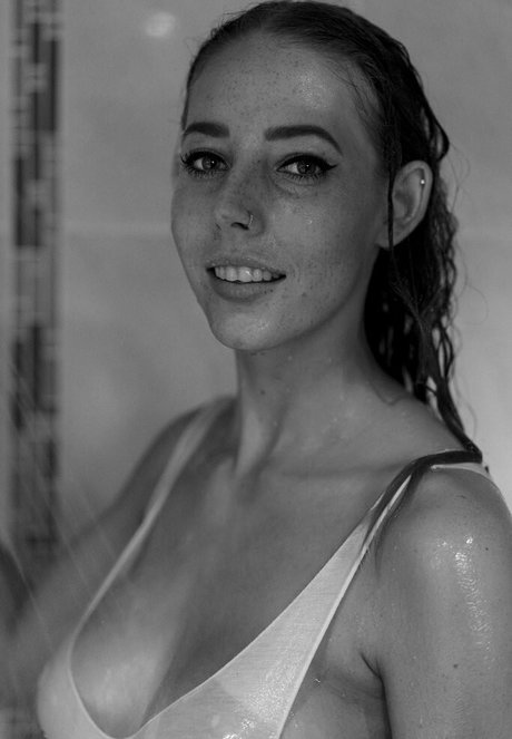 Ally J Wilkinson nice model photos