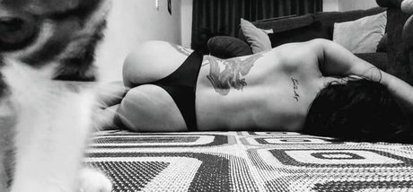 Thais Villas Boas pornstar erotic picture