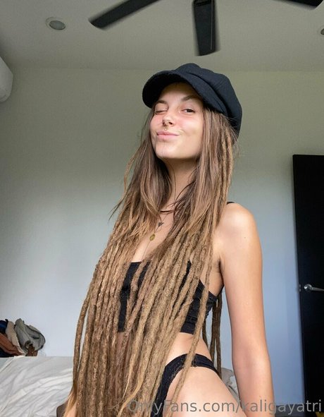 streamer onlyfans sexy nudes img