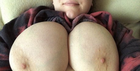 bratty britt420 star free pic