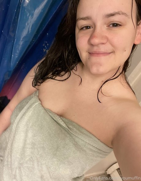 blonde babe onlyfans sexy img