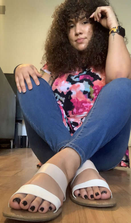 vibez3 model erotic pic