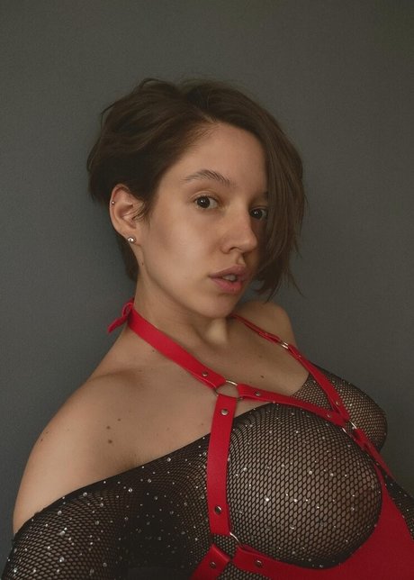 Hannacentauri model xxx photos