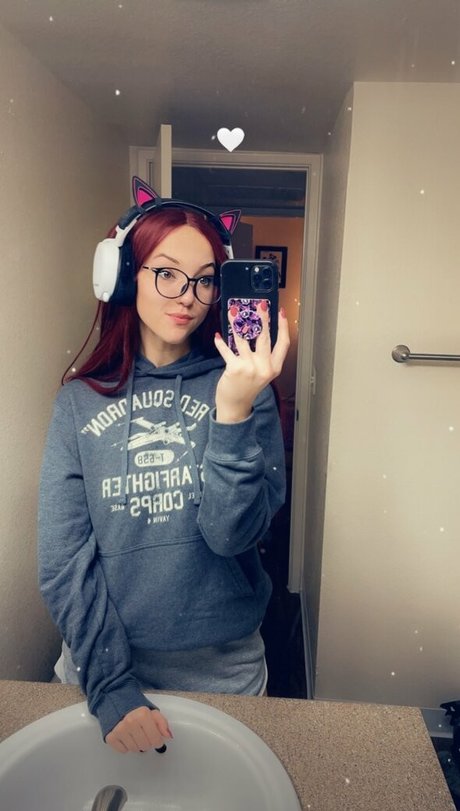 Eralia sex model images