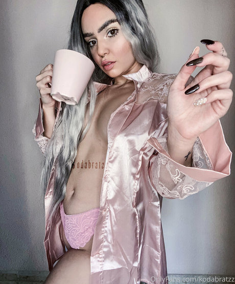 kodabratzz erotic model pictures