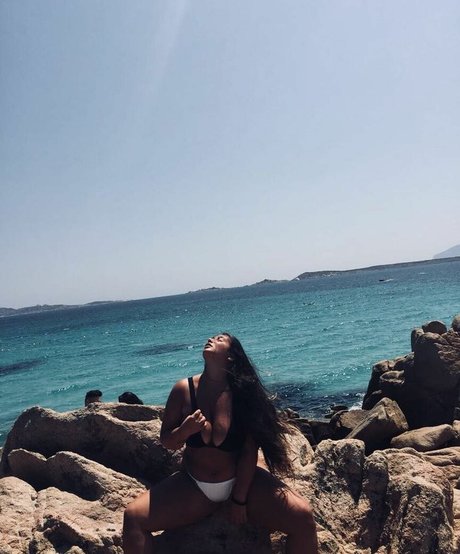 Alessia Barbarossa exclusive pornstar image