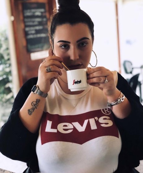 Alessia Barbarossa high quality model pics