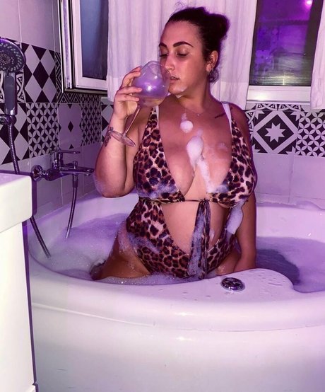 Alessia Barbarossa sex pornstar images