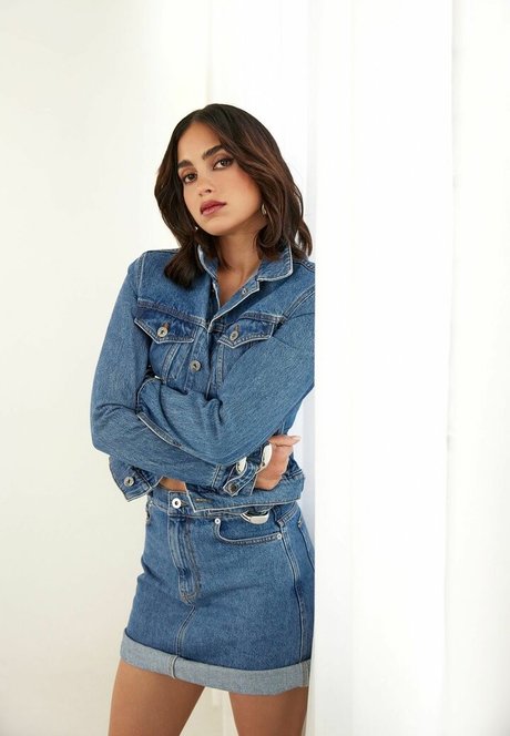 Melissa Barrera hot star galleries