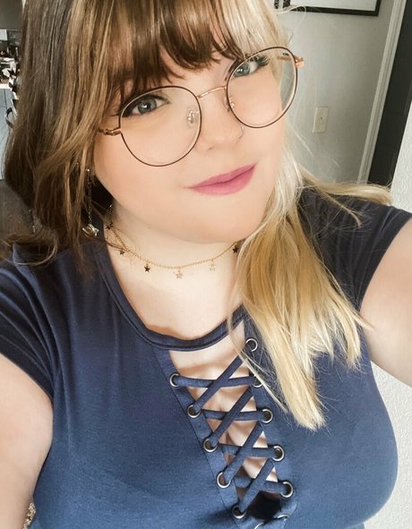 Meg Kaylee high quality actress pics