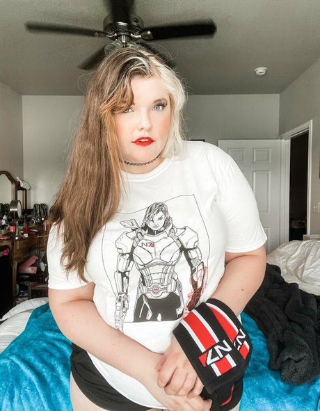 Meg Kaylee perfect pornstar pic