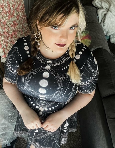 Meg Kaylee sexy actress photos