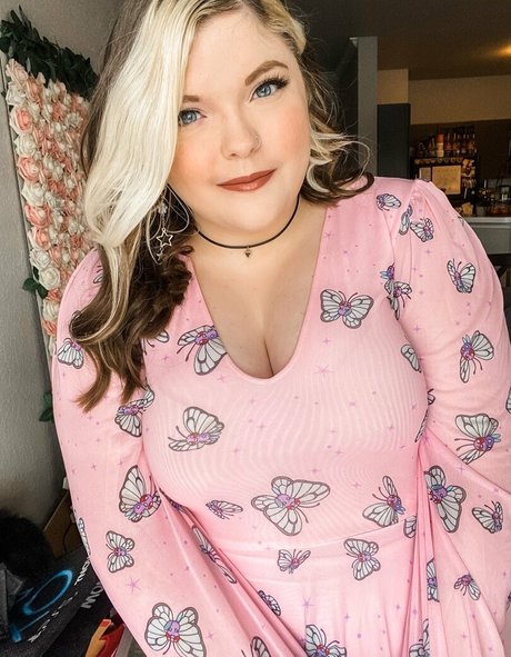 Meg Kaylee art actress img