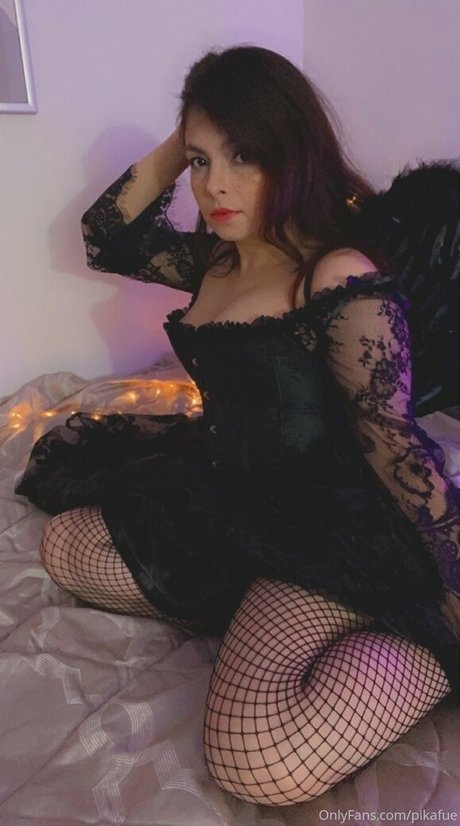 Pikafue best model photos