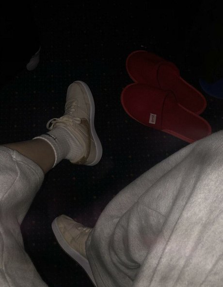 Sonyaplush erotic actress img