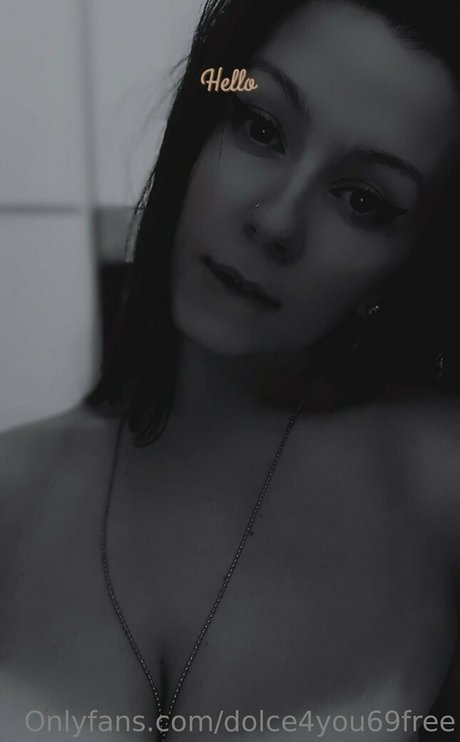 dolce4you69free top model photos