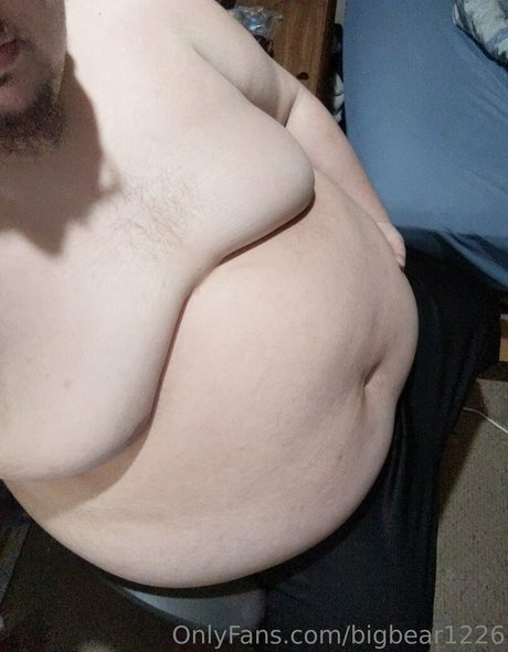 bigbear1226 top star pic