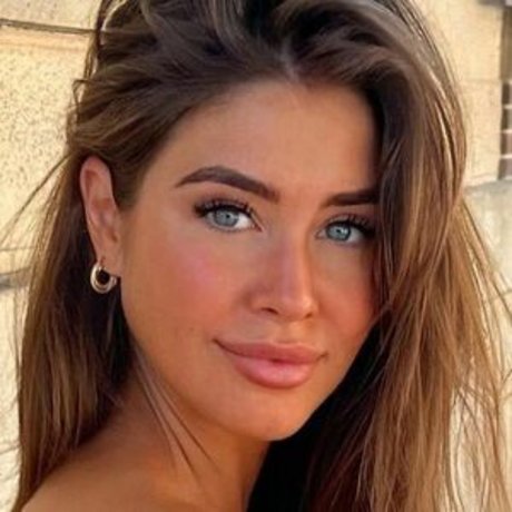 bambifitt porn model photo