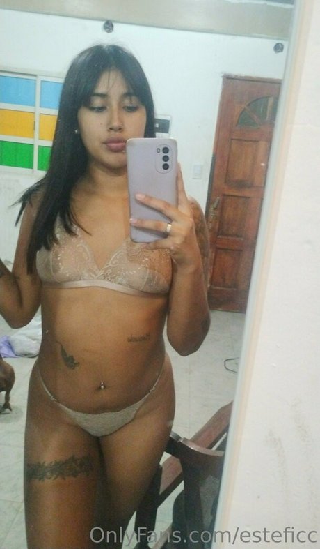 esteficc nude star galleries