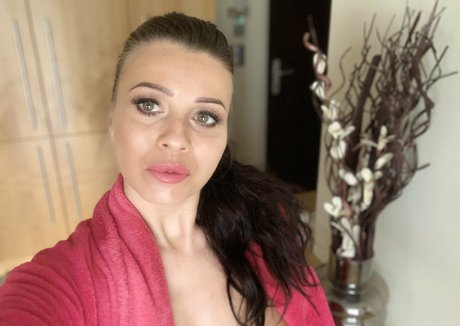 cum selfie onlyfans xxx picture