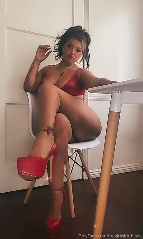 sweetycici model pretty photo