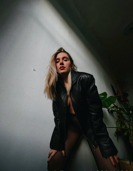 amateur pussy onlyfans free nude picture