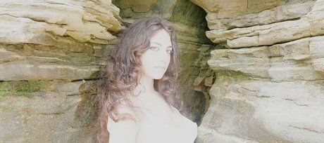 Bella Ossi pornstar high quality galleries