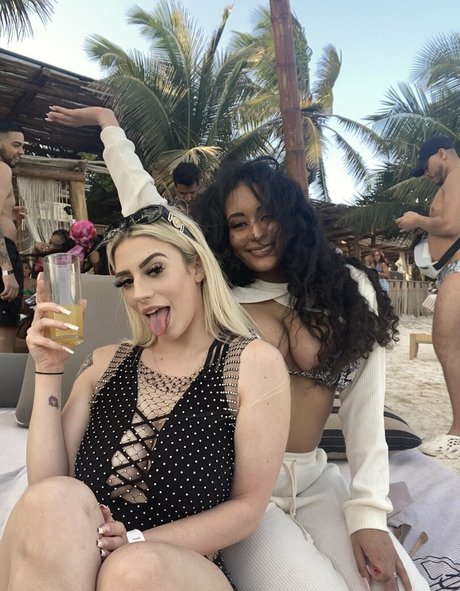 pawgemily1 nice star pic