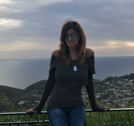 Valentina Liguori art actress pics